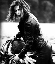 motorcycle_black_madonna